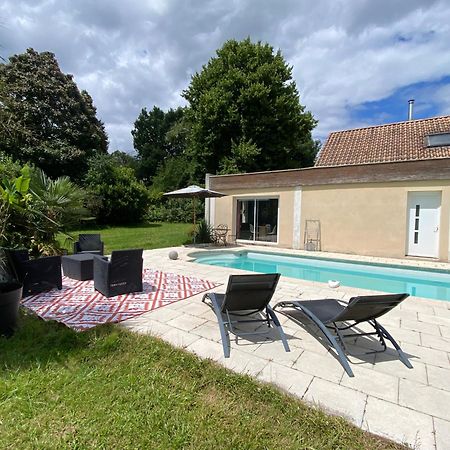 Logement 2/4 pers-piscine-25mn rocade bordeaux Baron  Extérieur photo