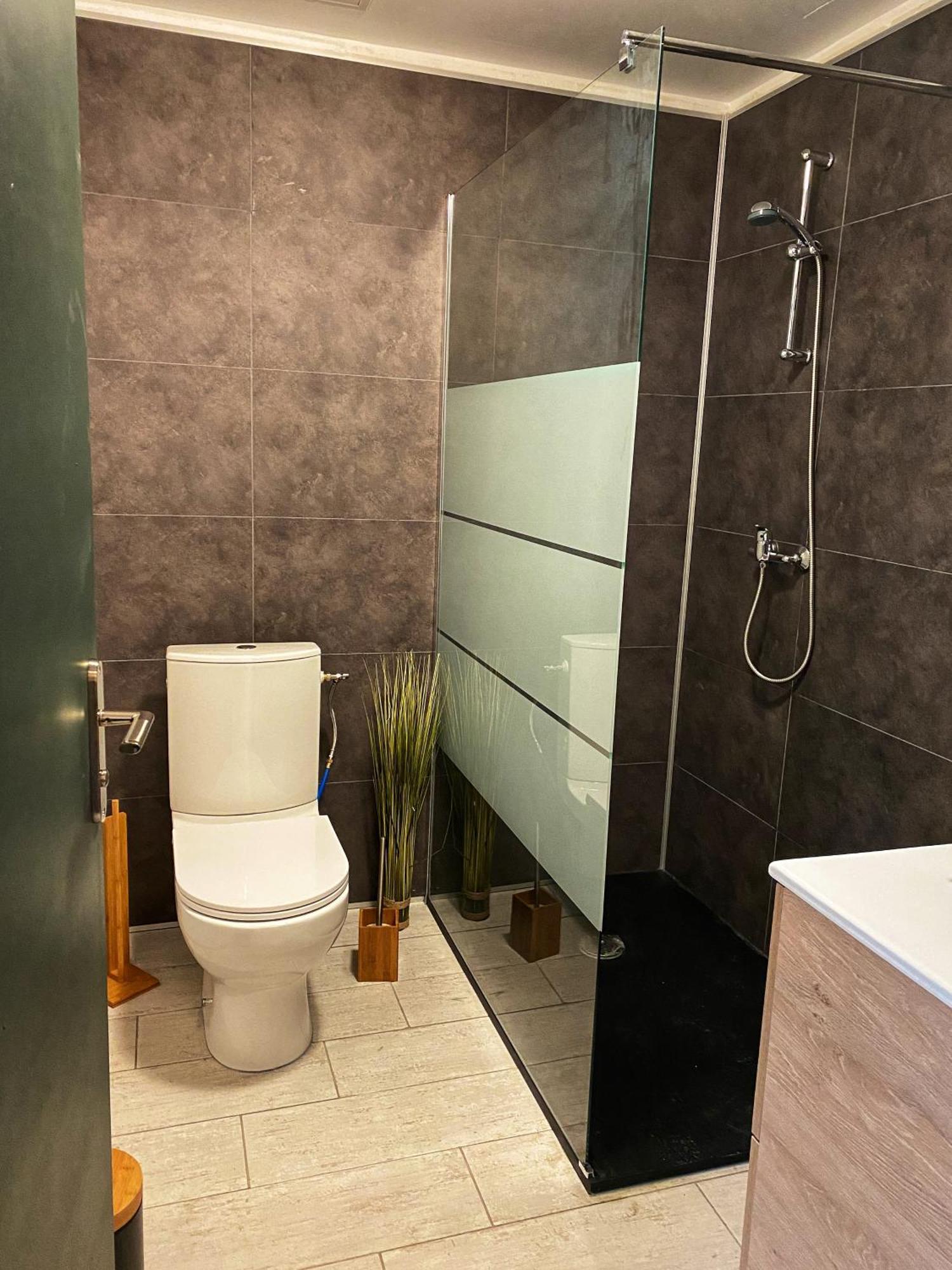 Logement 2/4 pers-piscine-25mn rocade bordeaux Baron  Extérieur photo