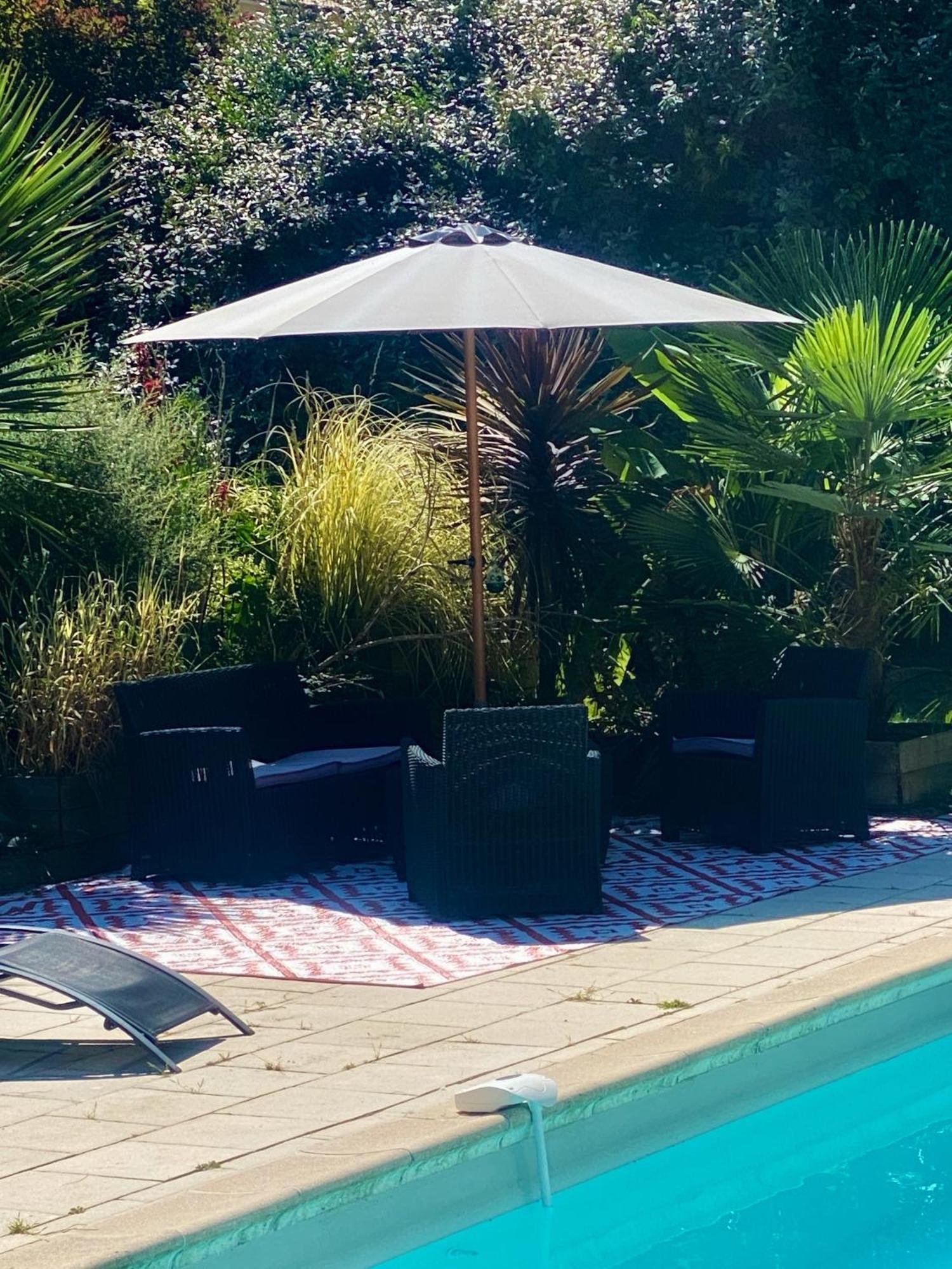 Logement 2/4 pers-piscine-25mn rocade bordeaux Baron  Extérieur photo